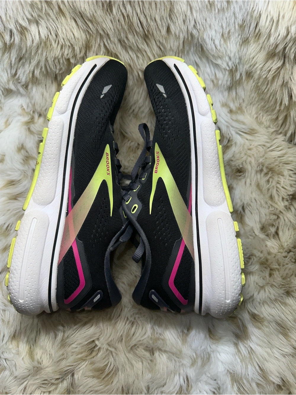 Brooks Ghost 15 Running Shoes Black Lime Pink Sneakers Women’s Size 7.5 - Picture 3 of 10